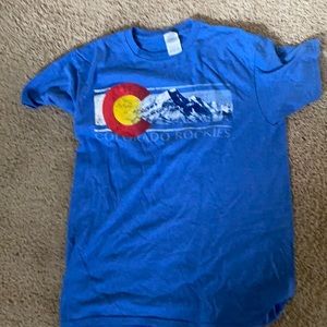 Short sleeve Colorado Rockies tshirt